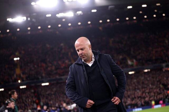 Conseguirá Arne Slot salvar o seu emprego dos destroços da temporada do Liverpool?
| cinetotal.com.br