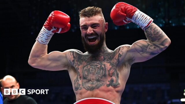 Crocker pronto para defender o título mundial em Windsor Park
| cinetotal.com.br