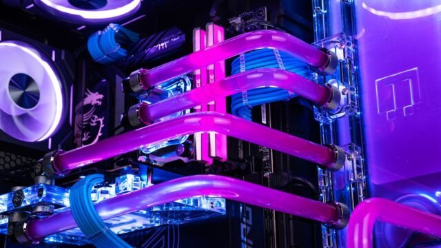 Dois fabricantes de PC alertam sobre aumentos de preços para novos computadores e sugerem que as pechinchas da Black Friday podem ser sua última chance
| cinetotal.com.br