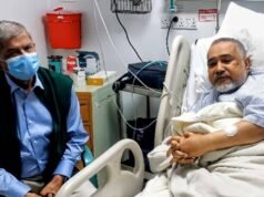Fakhrul visita o doente Jamaat Nayeeb-e-ameer Taher no hospital
| cinetotal.com.br Fakhrul visita o doente Jamaat Nayeeb-e-ameer Taher no hospital
| cinetotal.com.br