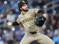 Fantasy Baseball: Dylan Cease assina com Blue Jays e provavelmente tem um bom valor para 2026
| cinetotal.com.br Fantasy Baseball: Dylan Cease assina com Blue Jays e provavelmente tem um bom valor para 2026
| cinetotal.com.br