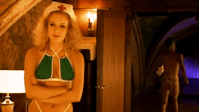 Filme de festa desequilibrado e classificado para menores levará você a uma elegante espiral descendente
| cinetotal.com.br