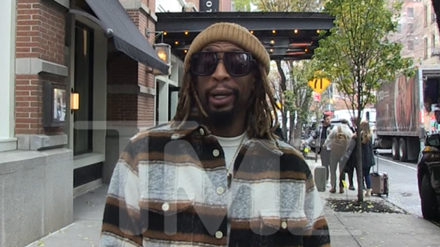 Lil Jon diz que está mudando para letras limpas para apresentação na Macy's Day Parade
| cinetotal.com.br