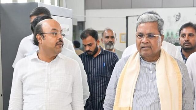 Não vejo razão para mudar Ministro-chefe de Karnataka: Yathindra Siddaramaiah
| cinetotal.com.br