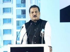 O ex-ministro de Estado Sharif Ahmed foi condenado a 18 anos de prisão
| cinetotal.com.br O ex-ministro de Estado Sharif Ahmed foi condenado a 18 anos de prisão
| cinetotal.com.br