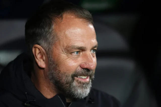 Treinador do Barcelona conta com várias alavancas esportivas para voltar à forma após a derrota do Chelsea
| cinetotal.com.br