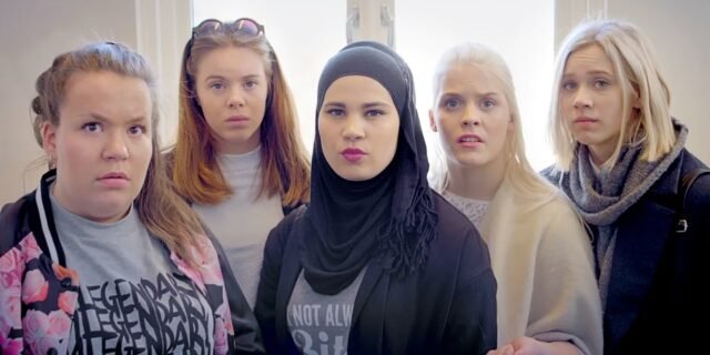 10 anos depois, um dos melhores programas para adolescentes de todos os tempos ainda é impossível de assistir nos EUA
| cinetotal.com.br