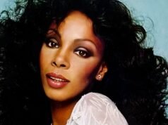 A Rainha do Disco dominou a Billboard Hot 100 com duas músicas de seu lendário álbum ‘Bad Girls’
| cinetotal.com.br A Rainha do Disco dominou a Billboard Hot 100 com duas músicas de seu lendário álbum ‘Bad Girls’
| cinetotal.com.br