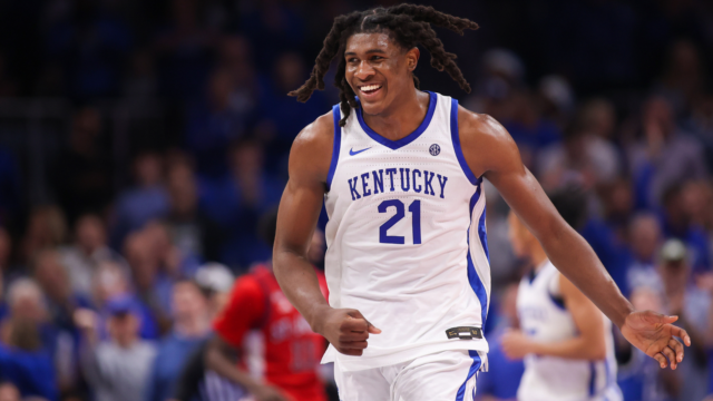 A estrela do Kentucky, Jayden Quaintance, projetada na loteria do Draft da NBA, brilha na estreia da temporada contra o St.
| cinetotal.com.br