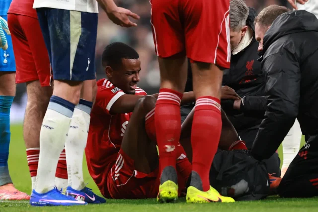 Alexander Isak enfrenta “alguns meses” à margem, confirma slot de Alexander Isak enfrenta “alguns meses” à margem, confirma slot de Arne
| cinetotal.com.br