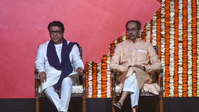 Aliança entre Shiv Sena (UBT) e MNS será anunciada em 24 de dezembro, diz Sanjay Raut
| cinetotal.com.br