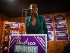 Andrea Jenkins, membro do Conselho de Minneapolis, se aposenta
| cinetotal.com.br Andrea Jenkins, membro do Conselho de Minneapolis, se aposenta
| cinetotal.com.br