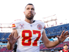 Anunciados os elencos dos Jogos NFL Pro Bowl de 2026: Travis Kelce, do Chiefs, lidera a votação dos fãs, selecionado pela 11ª vez
| cinetotal.com.br Anunciados os elencos dos Jogos NFL Pro Bowl de 2026: Travis Kelce, do Chiefs, lidera a votação dos fãs, selecionado pela 11ª vez
| cinetotal.com.br