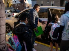 As immigration agents swept Chicago this fall, communities stepped in to get kids to school safely | cinetotal.com.br As immigration agents swept Chicago this fall, communities stepped in to get kids to school safely | cinetotal.com.br