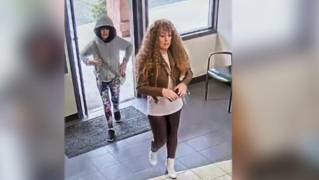 Ashlee Buzzard sob custódia em conexão com a filha desaparecida Melodee: Fontes
| cinetotal.com.br