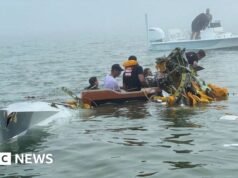 Assistir: Equipes de resgate encontram sobrevivente nos destroços do voo médico da Marinha Mexicana
| cinetotal.com.br Assistir: Equipes de resgate encontram sobrevivente nos destroços do voo médico da Marinha Mexicana
| cinetotal.com.br