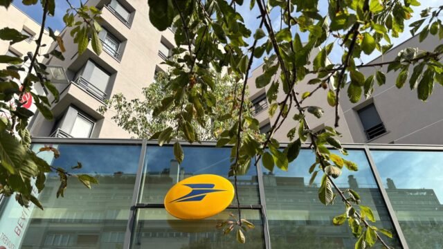 Ataque cibernético interrompe serviços postais e bancários da França durante a correria do Natal
| cinetotal.com.br