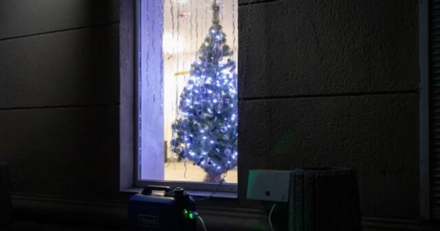 Ataques massivos da Rússia atingiram instalações de energia da Ucrânia em ataque antes do Natal
| cinetotal.com.br