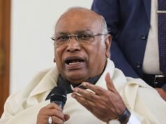 Aumento dos preços das passagens ferroviárias: o governo Modi não deixa oportunidade de saquear o público, diz Kharge
| cinetotal.com.br Aumento dos preços das passagens ferroviárias: o governo Modi não deixa oportunidade de saquear o público, diz Kharge
| cinetotal.com.br