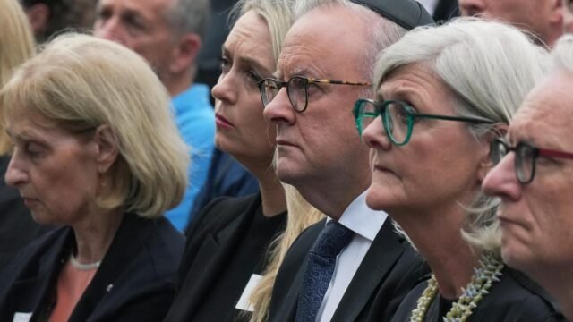 Austrália preparada para aprovar novas leis abrangentes sobre armas e Austrália preparada para aprovar novas leis abrangentes sobre armas e proibição de protestos
| cinetotal.com.br