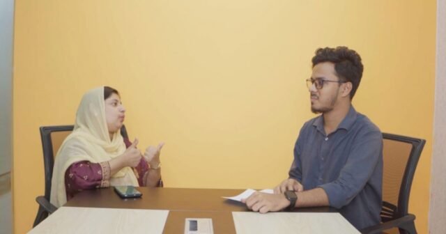 Bangladesh lança primeiro banco de linguagem de sinais de saúde mental para comunidades surdas
| cinetotal.com.br