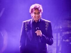 Barry Manilow tem câncer de pulmão em estágio inicial e será submetido a cirurgia
| cinetotal.com.br Barry Manilow tem câncer de pulmão em estágio inicial e será submetido a cirurgia
| cinetotal.com.br