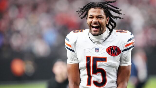 Bears sem WR Odunze vs. Packers no domingo
| cinetotal.com.br