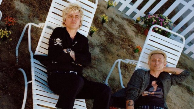 Billie Joe Armstrong e Mike Dirnt, do Green Day, já conversavam sobre composição quando tinham 10 anos de idade
| cinetotal.com.br