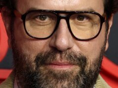 Brett Gelman expõe ‘Big Soap’ em nova colaboração selvagem de ‘Stranger Things’
| cinetotal.com.br Brett Gelman expõe 'Big Soap' em nova colaboração selvagem de 'Stranger Things'
| cinetotal.com.br