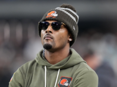Browns tomam decisão sobre o status de Deshaun Watson nos dois últimos jogos da temporada de 2025
| cinetotal.com.br Browns tomam decisão sobre o status de Deshaun Watson nos dois últimos jogos da temporada de 2025
| cinetotal.com.br
