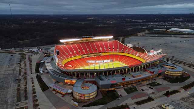 Chiefs mudando do Missouri para o Kansas após a aprovação de um novo estádio financiado por impostos
| cinetotal.com.br