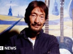 Chris Rea, cantor de Driving Home for Christmas, morre aos 74 anos
| cinetotal.com.br Chris Rea, cantor de Driving Home for Christmas, morre aos 74 anos
| cinetotal.com.br
