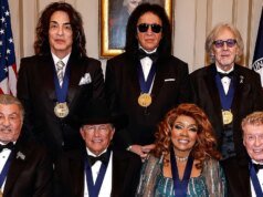 Como assistir ao Kennedy Center Honors hoje à noite na CBS e Paramount +
| cinetotal.com.br Como assistir ao Kennedy Center Honors hoje à noite na CBS e Paramount +
| cinetotal.com.br