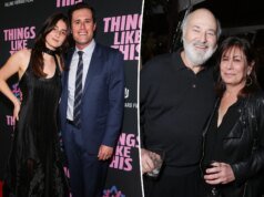 Como os filhos de Rob e Michele Reiner, Jake e Romy, homenagearão seus pais após assassinatos
| cinetotal.com.br Como os filhos de Rob e Michele Reiner, Jake e Romy, homenagearão seus pais após assassinatos
| cinetotal.com.br