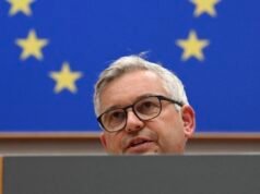 Controle de bate-papo: Comissário da UE apóia a linha do Parlamento sobre monitoramento direcionado
| cinetotal.com.br Controle de bate-papo: Comissário da UE apóia a linha do Parlamento sobre monitoramento direcionado
| cinetotal.com.br