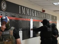 DOJ divulga mais arquivos de Epstein. E o número de ‘não comparecimentos’ no tribunal de imigração aumentou, descobriu a NPR
| cinetotal.com.br DOJ divulga mais arquivos de Epstein. E o número de 'não comparecimentos' no tribunal de imigração aumentou, descobriu a NPR
| cinetotal.com.br