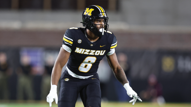 Damon Wilson II, do Missouri, processa a Geórgia, alega que Bulldogs estão tentando 'penalizar a decisão de transferência'
| cinetotal.com.br