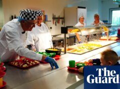 Diga-nos: você já morou em alojamento temporário no Reino Unido com crianças?
| cinetotal.com.br Diga-nos: você já morou em alojamento temporário no Reino Unido com crianças?
| cinetotal.com.br