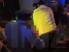 Disney World Horror, pessoa sofre emergência médica em vídeo
| cinetotal.com.br Disney World Horror, pessoa sofre emergência médica em vídeo
| cinetotal.com.br