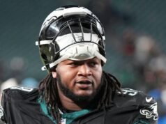 Eagles DT Carter sai após procedimento, dizem fontes
| cinetotal.com.br Eagles DT Carter sai após procedimento, dizem fontes
| cinetotal.com.br
