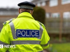 Eliminar incidentes de ódio não-crime, líderes policiais devem recomendar
| cinetotal.com.br Eliminar incidentes de ódio não-crime, líderes policiais devem recomendar
| cinetotal.com.br