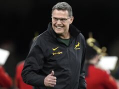 Erasmus assina extensão do Springboks até a Copa do Mundo de Rúgbi de 2031
| cinetotal.com.br Erasmus assina extensão do Springboks até a Copa do Mundo de Rúgbi de 2031
| cinetotal.com.br