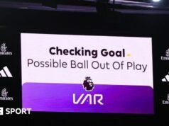 Fifa testa nova tecnologia para bola fora de jogo e impedimento
| cinetotal.com.br Fifa testa nova tecnologia para bola fora de jogo e impedimento
| cinetotal.com.br