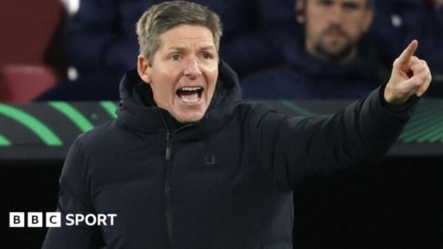 Glasner critica a posição da EFL na Conference League
| cinetotal.com.br