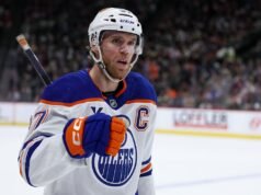 Golden Knights visitam Oilers em confronto importante da Conferência Oeste
| cinetotal.com.br Golden Knights visitam Oilers em confronto importante da Conferência Oeste
| cinetotal.com.br