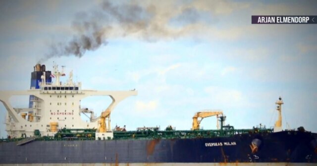 Guarda Costeira dos EUA ‘persegue ativamente’ terceiro navio na costa venezuelana
| cinetotal.com.br