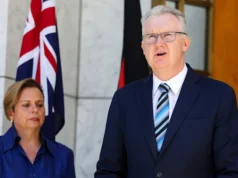 Homem acusado de espadas suásticas será deportado enquanto o Partido Trabalhista elabora leis mais duras
| cinetotal.com.br Homem acusado de espadas suásticas será deportado enquanto o Partido Trabalhista elabora leis mais duras
| cinetotal.com.br