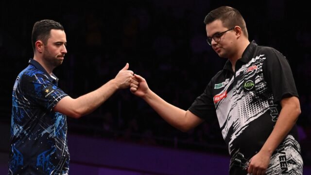 Humphries: Por que o 'superstar' Van Veen é uma grande ameaça para mim e para Littler
| cinetotal.com.br