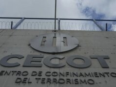 Juiz ordena plano para devolver ex-detidos do CECOT aos EUA ou conceder-lhes audiências
| cinetotal.com.br Juiz ordena plano para devolver ex-detidos do CECOT aos EUA ou conceder-lhes audiências
| cinetotal.com.br
