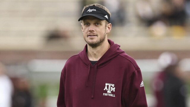 Kansas State contrata Collin Klein como treinador: lenda do programa consegue aposentar Chris Klieman
| cinetotal.com.br